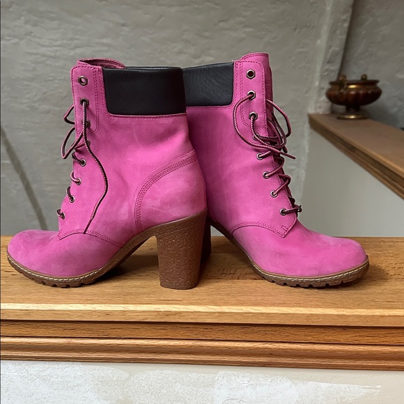 Timberland Women's Pink Heeled Boots - Picture 4 of 4